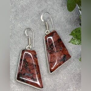 EUDIALYTE EARRINGS